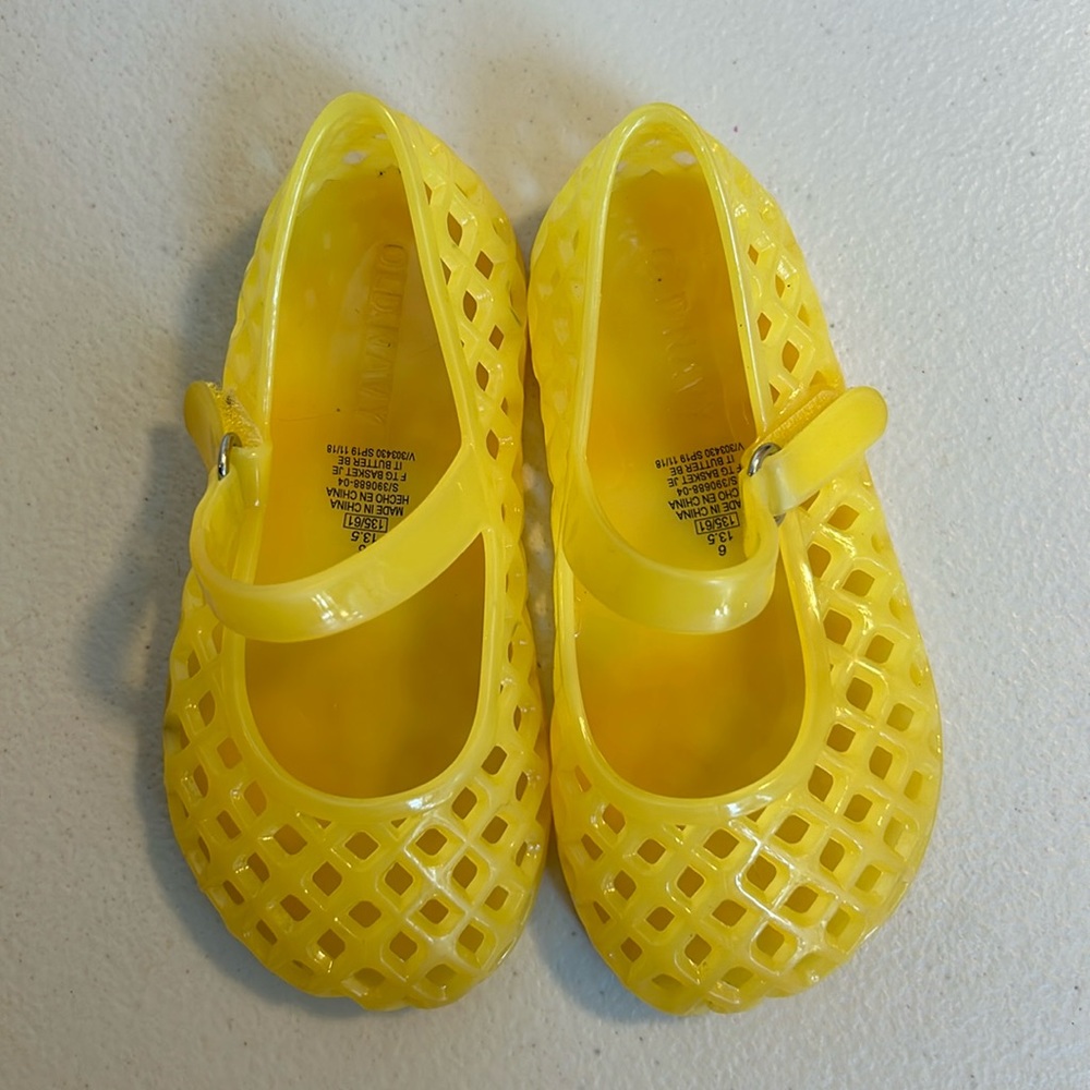 Old Navy Yellow Jelly Mary Jane Kids Shoes
